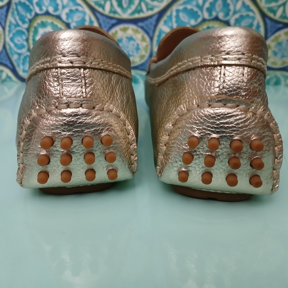 Jack Rogers Metallic Slip-On Loafers with Moccasin Stitching - Picture 4 of 9